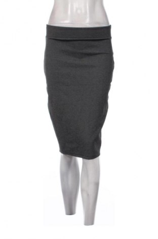 Пола Amisu, Размер M, Цвят Многоцветен, Цена 10,99 лв.