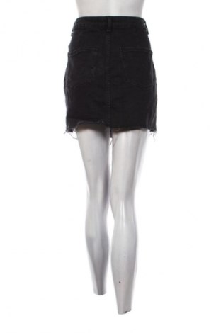 Sukňa Bershka, Veľkosť L, Farba Čierna, Cena  11,95 €