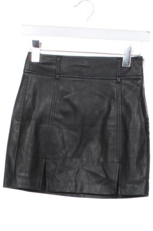 Rock Bershka, Größe XS, Farbe Schwarz, Preis 8,99 €