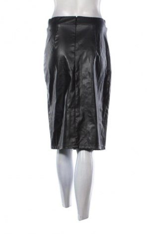 Пола Body Flirt, Размер M, Цвят Черен, Цена 23,18 лв.