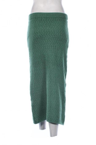 Пола Body Flirt, Размер M, Цвят Зелен, Цена 23,46 лв.