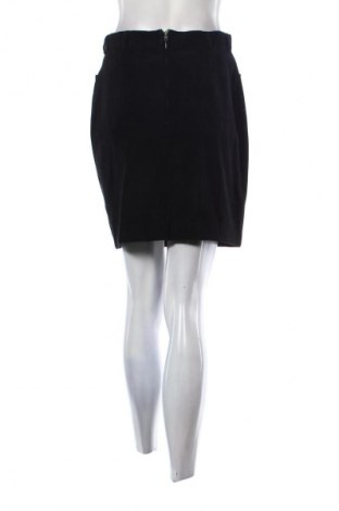 Sukně Canda, Velikost M, Barva Černá, Cena  278,00 Kč