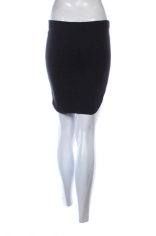 Пола CoolCat, Размер S, Цвят Черен, Цена 41,04 лв.