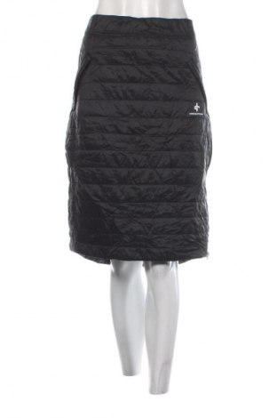 Szoknya Cross, Méret XL, Szín Fekete, Ár 4 019 Ft