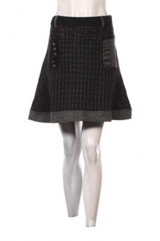 Spódnica Desigual, Rozmiar L, Kolor Czarny, Cena 68,99 zł