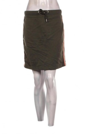 Rock Edc By Esprit, Größe M, Farbe Grün, Preis € 9,99