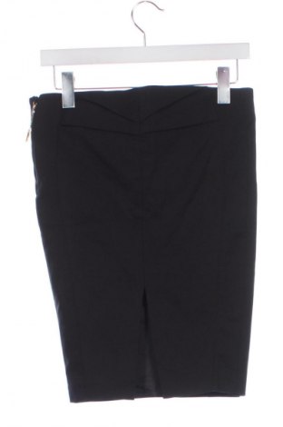 Spódnica Elisabetta Franchi, Rozmiar M, Kolor Czarny, Cena 381,75 zł