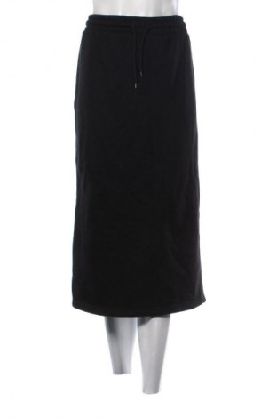 Пола Esmara, Размер XL, Цвят Черен, Цена 23,00 лв.