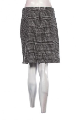 Пола Esprit, Размер S, Цвят Многоцветен, Цена 41,99 лв.