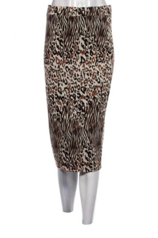 Пола F&F, Размер M, Цвят Многоцветен, Цена 23,18 лв.