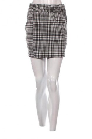 Пола Fb Sister, Размер S, Цвят Многоцветен, Цена 12,99 лв.