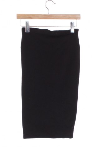 Sukně H&M, Velikost XS, Barva Černá, Cena  219,00 Kč