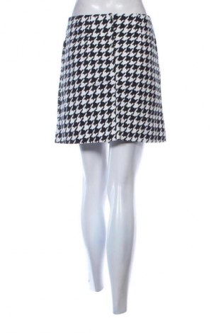 Пола H&M, Размер M, Цвят Многоцветен, Цена 19,04 лв.