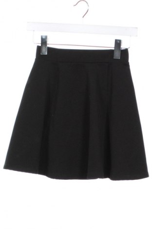 Пола H&M Divided, Размер XXS, Цвят Черен, Цена 19,14 лв.