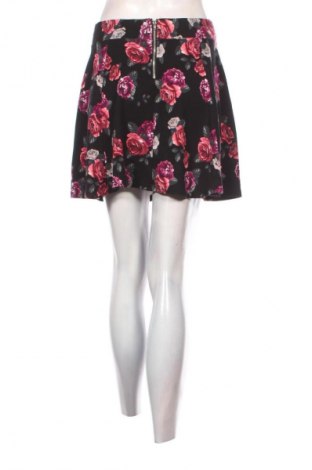 Sukně H&M Divided, Velikost M, Barva Vícebarevné, Cena  241,00 Kč