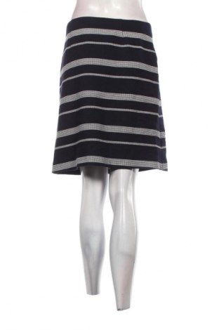 Sukně Hugo Boss, Velikost M, Barva Vícebarevné, Cena  1 879,00 Kč