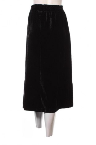 Пола Imperial, Размер M, Цвят Черен, Цена 43,99 лв.