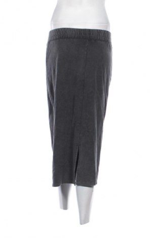 Пола LCW, Размер S, Цвят Сив, Цена 23,18 лв.