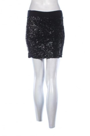 Szoknya Lily White, Méret M, Szín Fekete, Ár 3 910 Ft