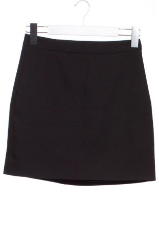 Пола NA-KD, Размер XS, Цвят Черен, Цена 13,99 лв.