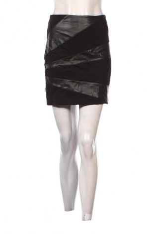 Φούστα ONLY, Μέγεθος M, Χρώμα Μαύρο, Τιμή 8,99 €