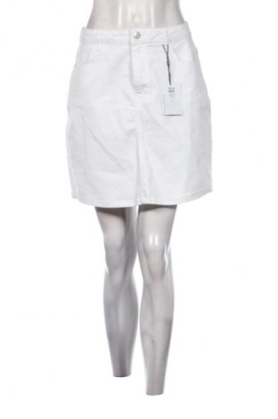 Φούστα Pieces, Μέγεθος M, Χρώμα Λευκό, Τιμή 37,99 €