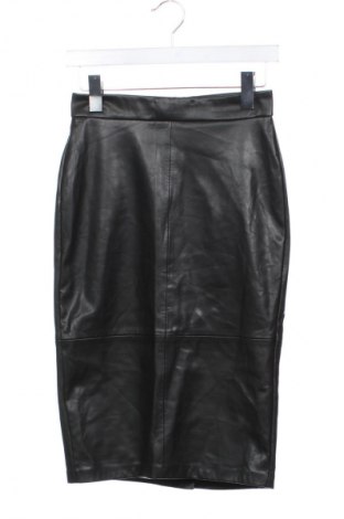 Spódnica Reserved, Rozmiar XS, Kolor Czarny, Cena 43,68 zł