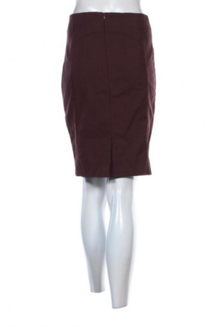 Пола Reserved, Размер S, Цвят Кафяв, Цена 19,00 лв.