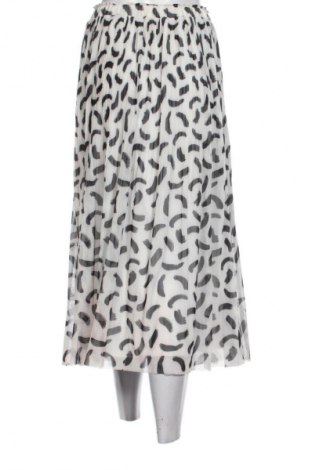 Пола Reserved, Размер M, Цвят Многоцветен, Цена 23,00 лв.