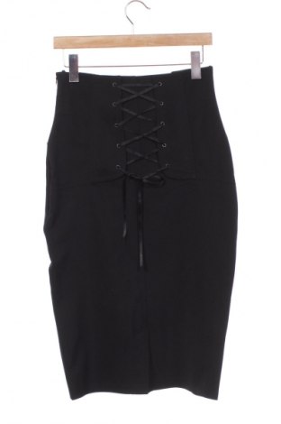 Пола Robin, Размер S, Цвят Черен, Цена 41,00 лв.