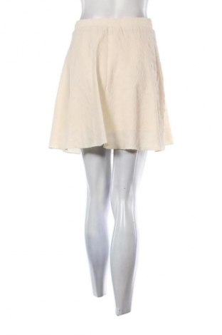 Пола SHEIN, Размер M, Цвят Бежов, Цена 19,55 лв.