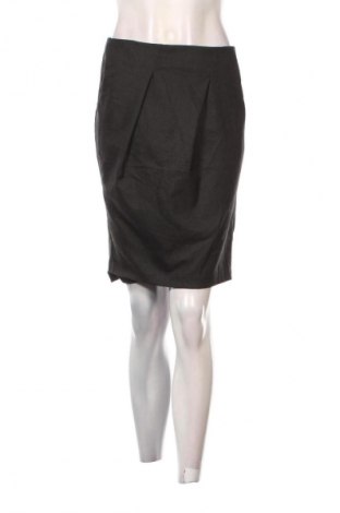 Пола Sisley, Размер M, Цвят Многоцветен, Цена 25,99 лв.