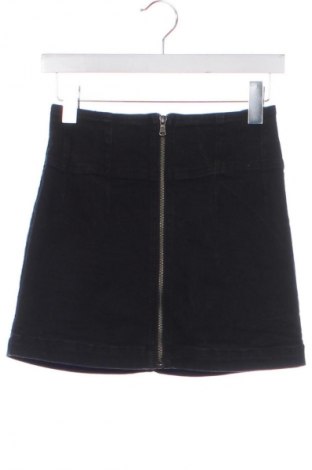 Szoknya Twenty, Méret XS, Szín Fekete, Ár 8 200 Ft