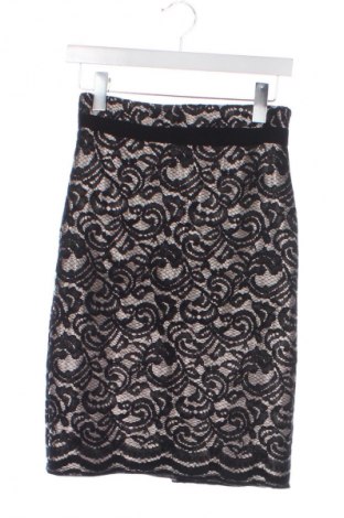 Пола Unbranded, Размер S, Цвят Многоцветен, Цена 17,99 лв.