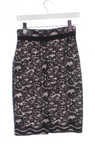 Пола Unbranded, Размер S, Цвят Многоцветен, Цена 17,99 лв.