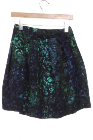 Пола Unbranded, Размер XS, Цвят Многоцветен, Цена 14,99 лв.