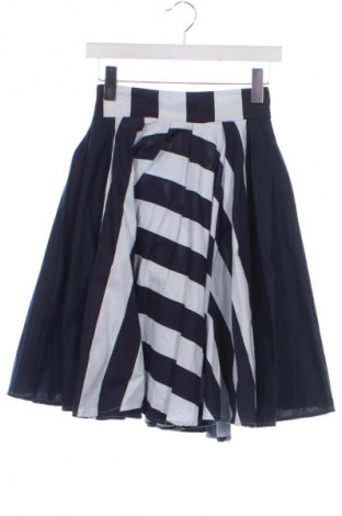 Пола Unbranded, Размер XXS, Цвят Многоцветен, Цена 19,55 лв.