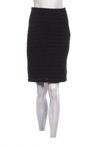 Пола Unbranded, Размер S, Цвят Черен, Цена 19,00 лв.