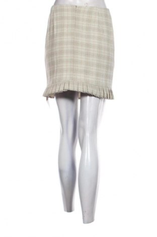 Пола Unbranded, Размер S, Цвят Многоцветен, Цена 19,00 лв.