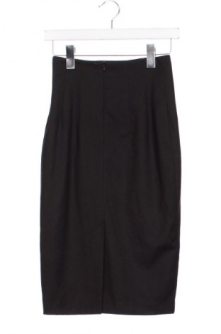 Пола Unbranded, Размер XXS, Цвят Черен, Цена 23,00 лв.