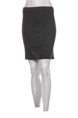 Fustă Unbranded, Mărime L, Culoare Gri, Preț 50,00 Lei