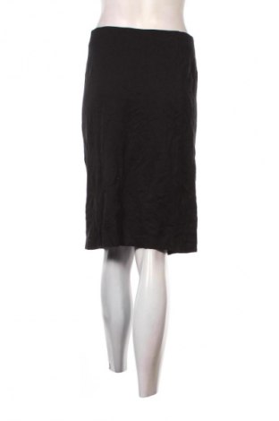 Пола Uniqlo, Размер M, Цвят Черен, Цена 12,99 лв.