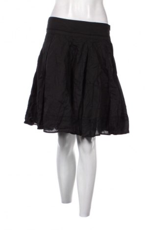 Sukně United Colors Of Benetton, Velikost L, Barva Černá, Cena  519,00 Kč