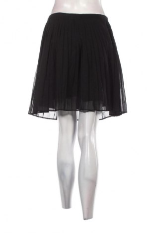 Sukně United Colors Of Benetton, Velikost M, Barva Černá, Cena  199,00 Kč