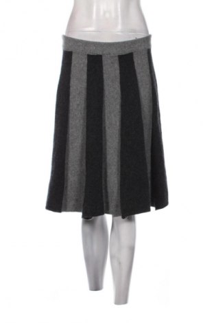 Sukňa United Colors Of Benetton, Veľkosť L, Farba Sivá, Cena  8,95 €