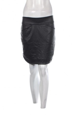 Rock VILA, Größe S, Farbe Schwarz, Preis 8,99 €