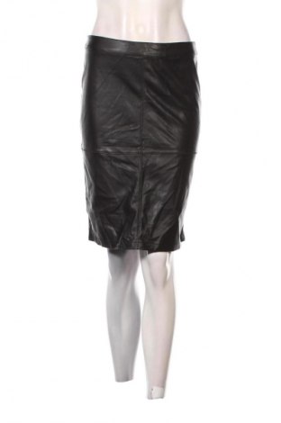 Sukně VILA, Velikost M, Barva Černá, Cena  199,00 Kč