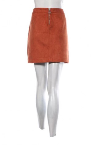 Пола Vero Moda, Размер L, Цвят Кафяв, Цена 10,99 лв.