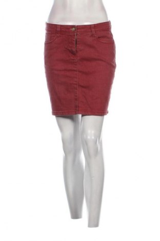 Szoknya Yessica, Méret M, Szín Piros, Ár 5 800 Ft