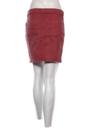 Szoknya Yessica, Méret M, Szín Piros, Ár 5 800 Ft